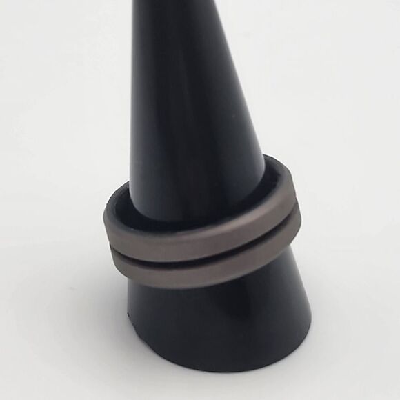 ROQ Gray & Black Breathable Comfort Engraved Middle Line Silicone Ring (11) - Picture 3 of 7